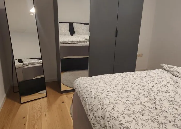 Διαμέρισμα In *